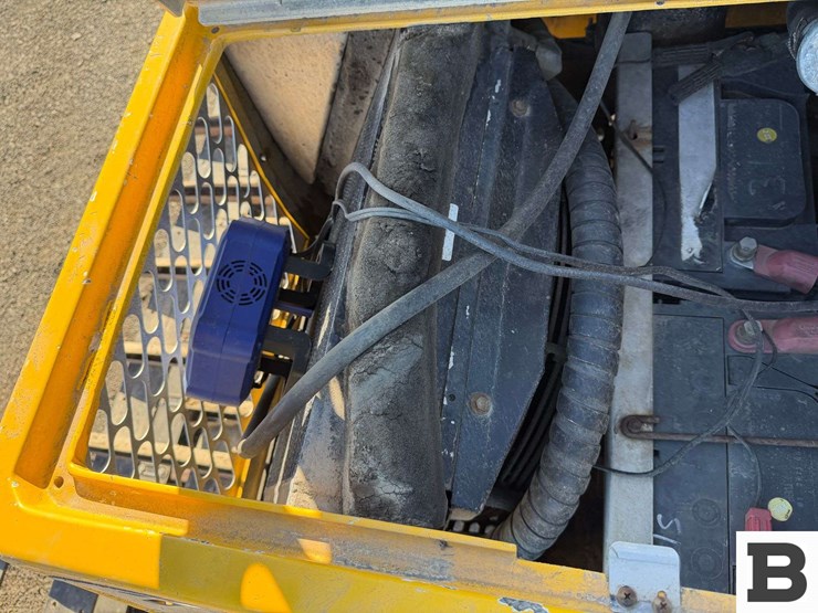 2004-bombardier-br275-image-35