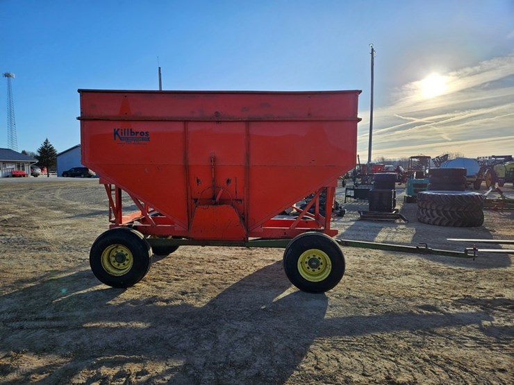 john-deere-1065-image-6