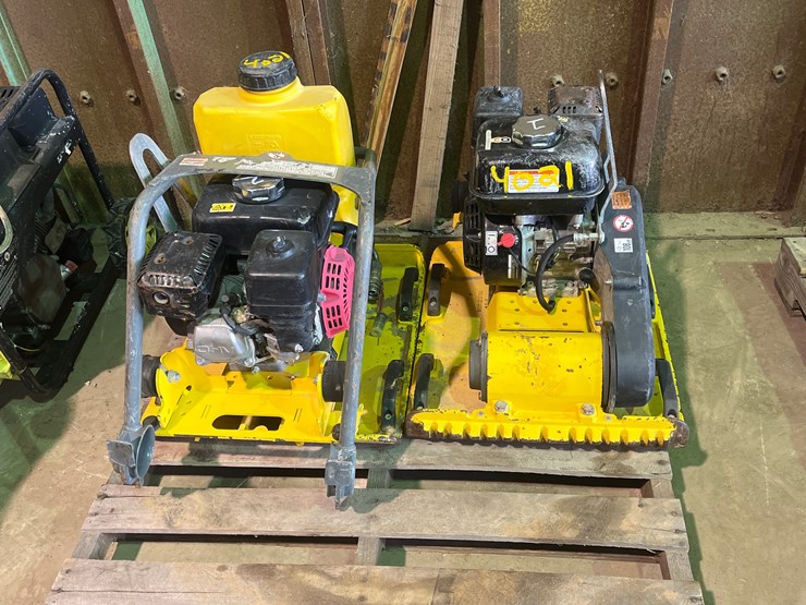 #4021-•-2-wacker-packers-and-a-predator-2000-generator-image-2