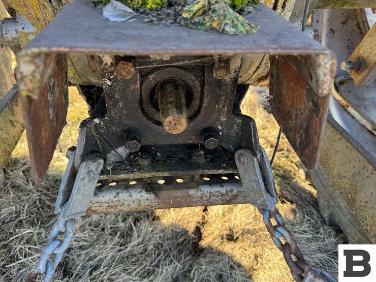 massey-ferguson-180-image-23