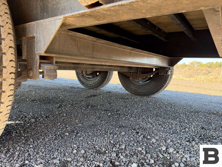 2025-mp-custom-gooseneck-flatbed-trailer-image-19