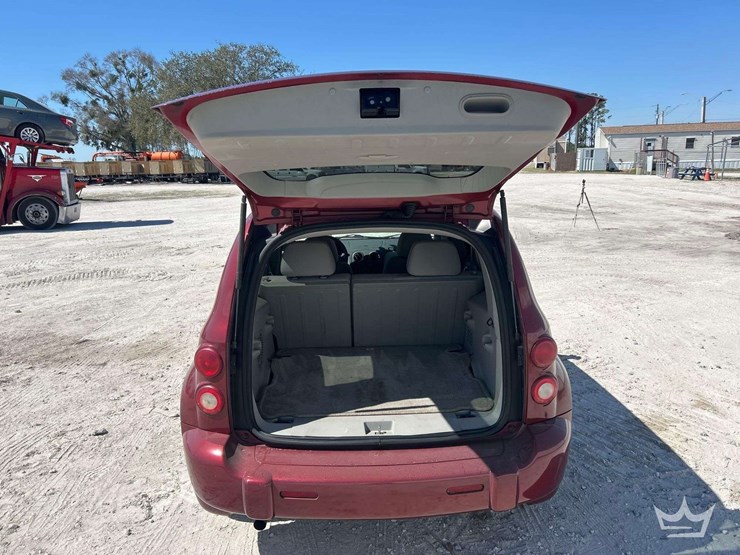 2010-chevrolet-hhr-image-19