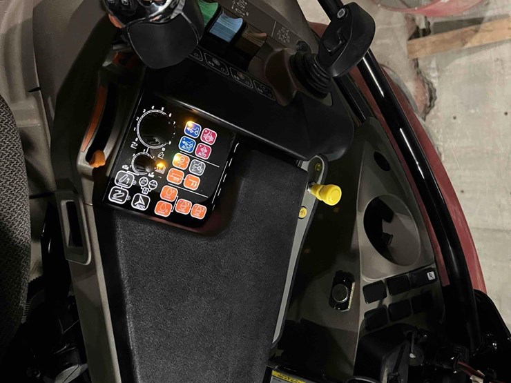 2021-case-ih-maxxum-135-image-20