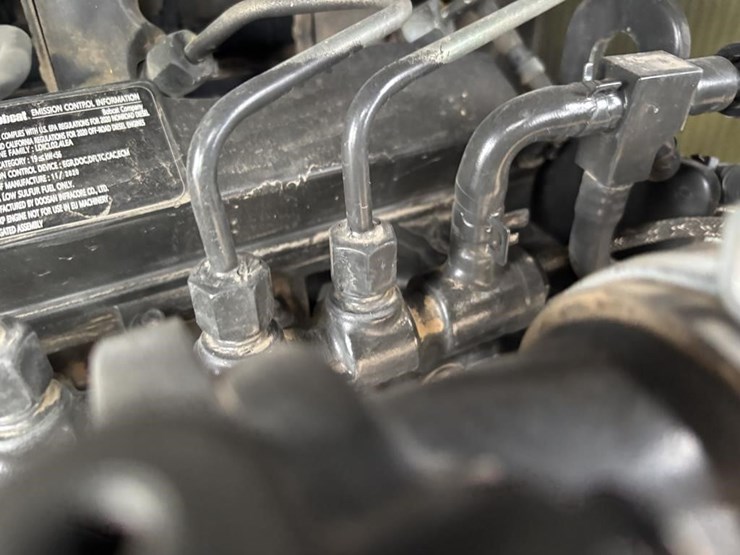 2021-bobcat-e60-image-63