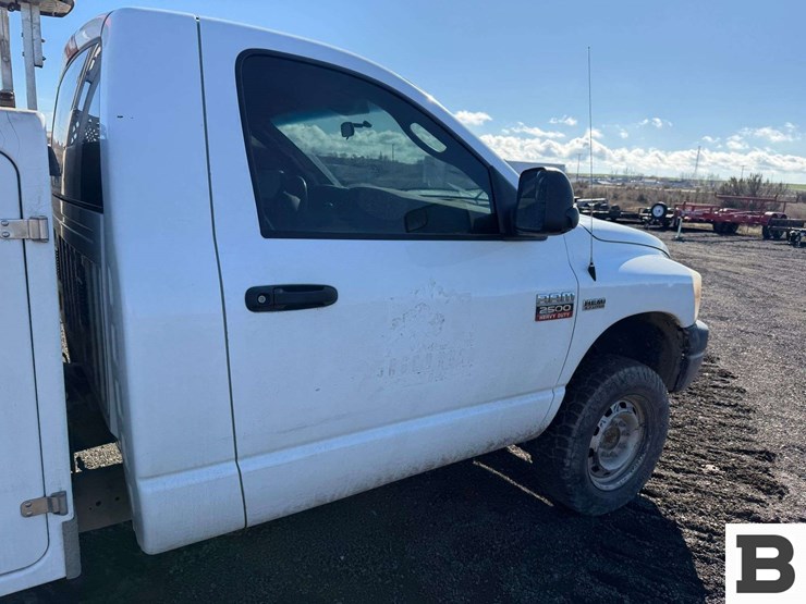 2008-dodge-ram-2500-image-26