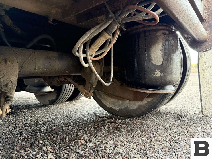 2005-fontaine-low-bed-trailer-image-24