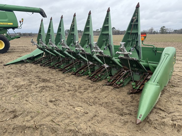 john-deere-608c-image-2