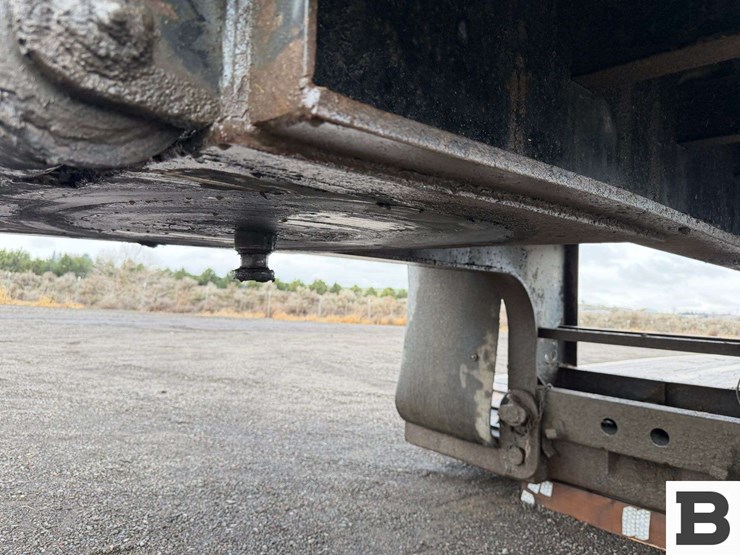 2005-fontaine-low-bed-trailer-image-11