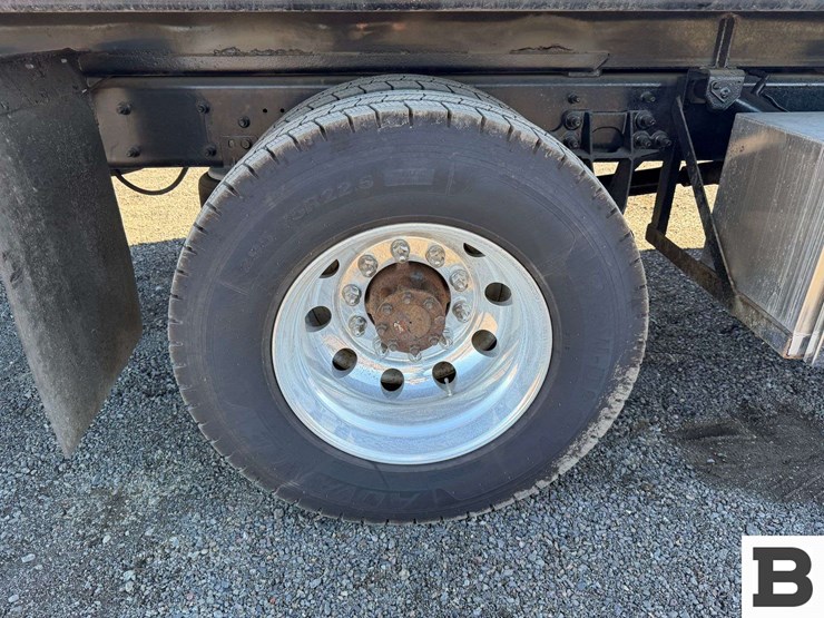 2010-international-durastar-4400-image-35