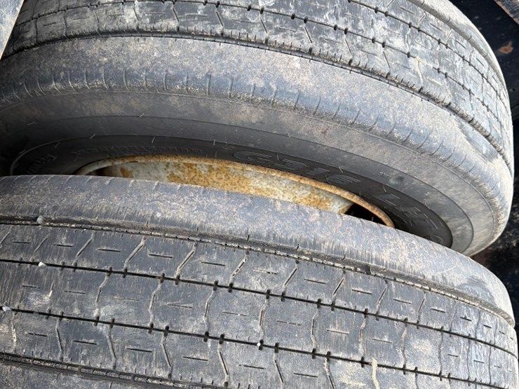 2005-fontaine-lowboy-image-14