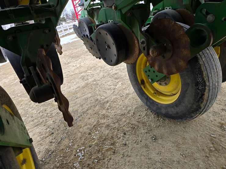john-deere-1790-image-20