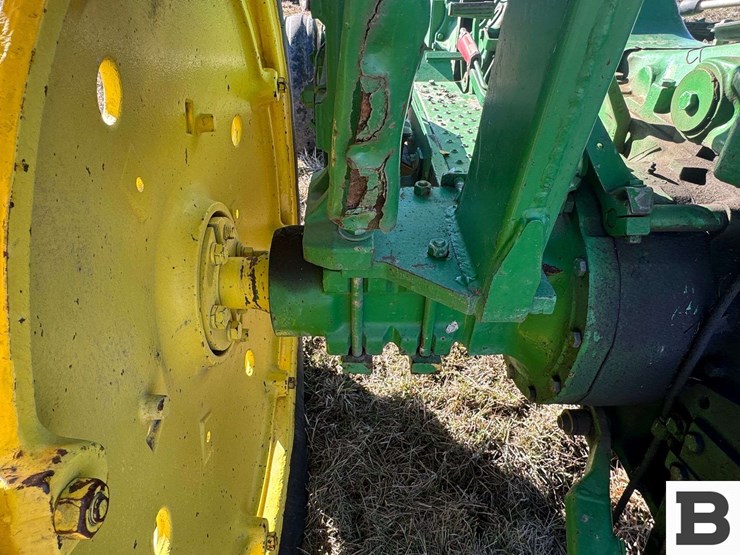 john-deere-2555-image-19