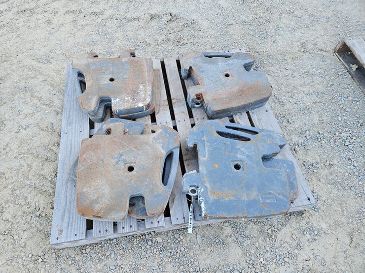 massey-ferguson-8-image-2