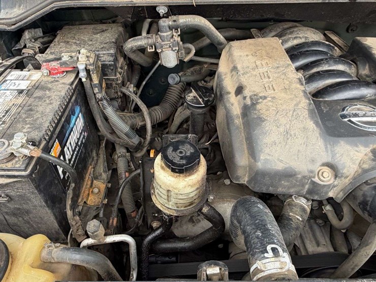 2004-nissan-titan-image-34