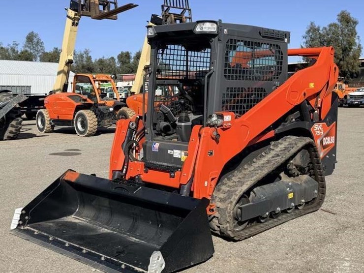 2024-kubota-svl75-3-image-1