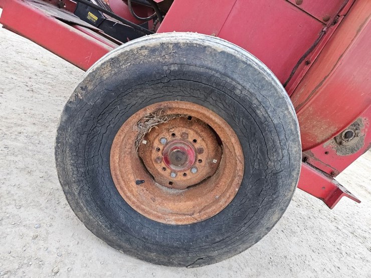 international-881-image-25