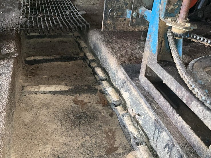 #205-•-barn,-sweep,-dust-conveyor-image-3