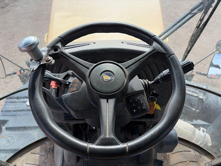 2016-agco-terragator-9300-image-34