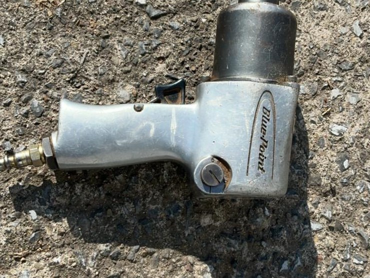 #107-•-blue-point-at-123-1/2”-impact-wrench-image-2