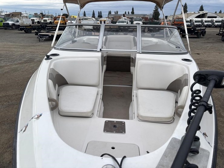 2006-unknown-trailer-image-8