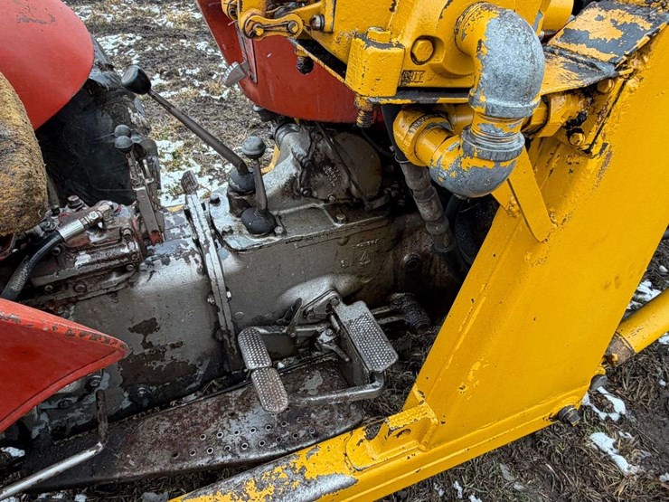 massey-ferguson-65-image-22