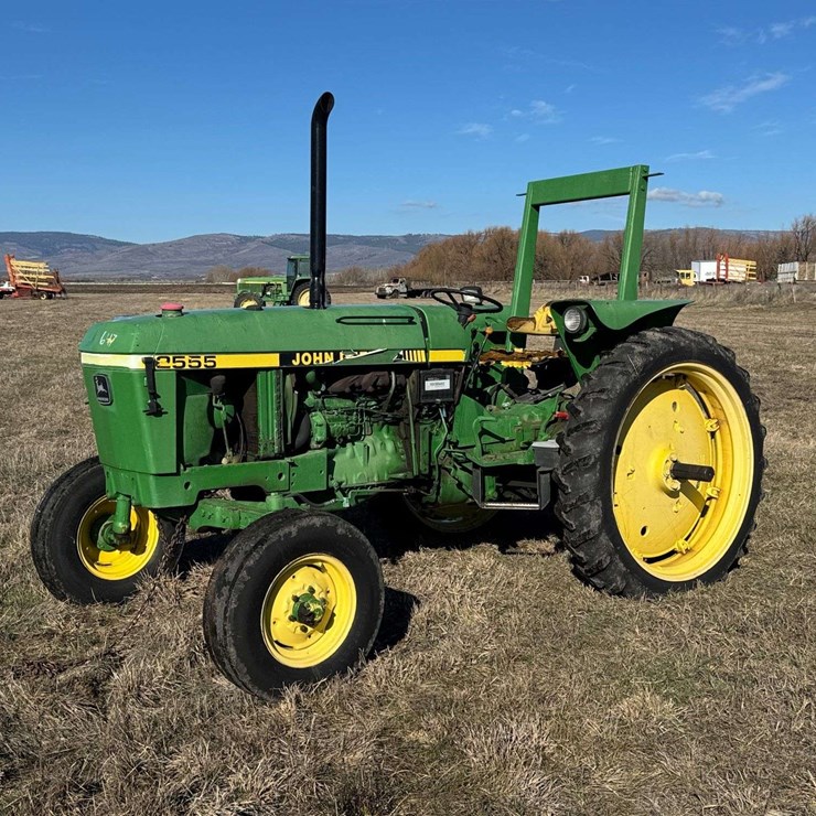 JOHN DEERE 2555