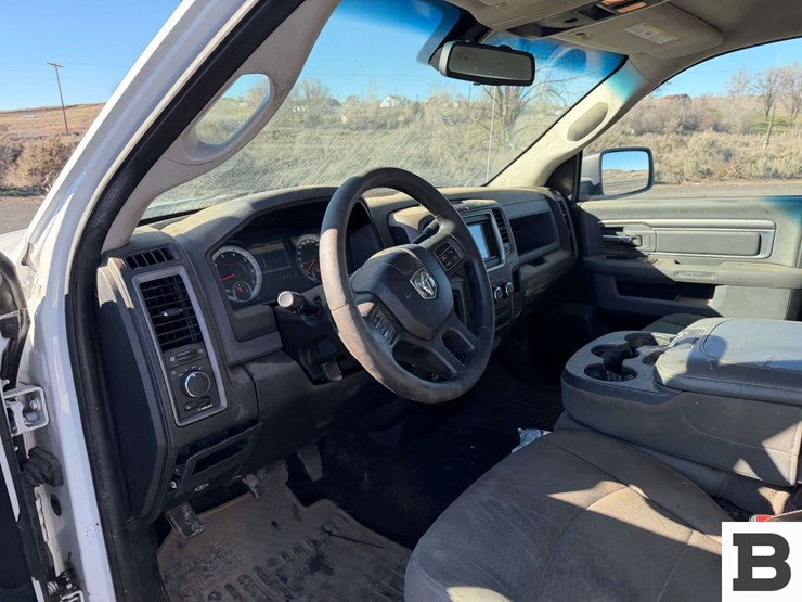 2014-dodge-2500-image-27