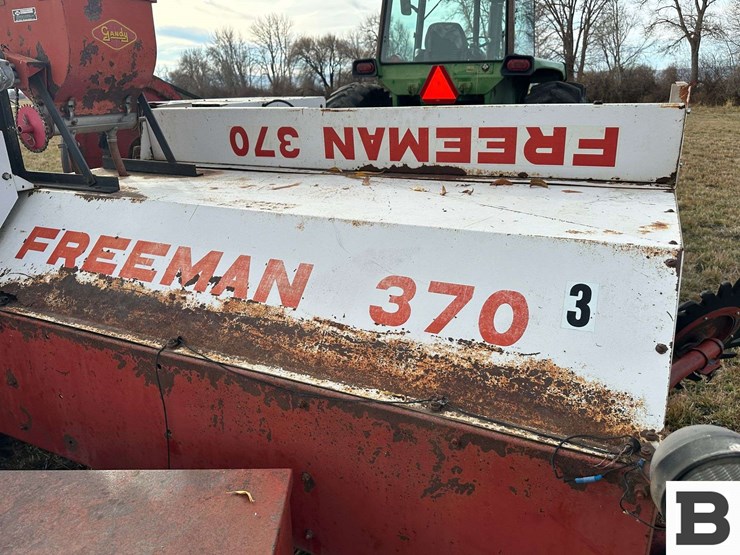 freeman-370t-baler-image-24