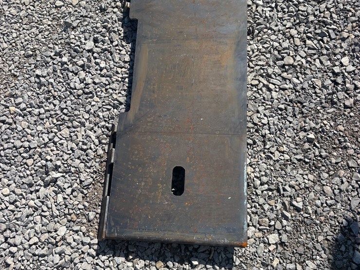 #1040-•-formed-skid-steer-frame-image-3