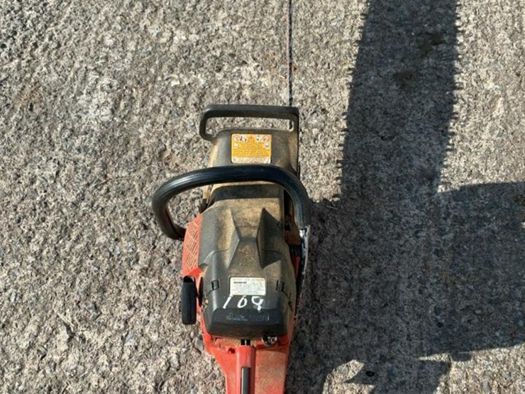 #109-•-jonsered-cs-2171-chainsaw-image-2