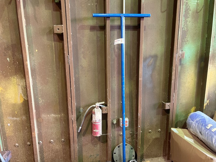 #4022-•-misc-lot-of-assorted-items-image-2