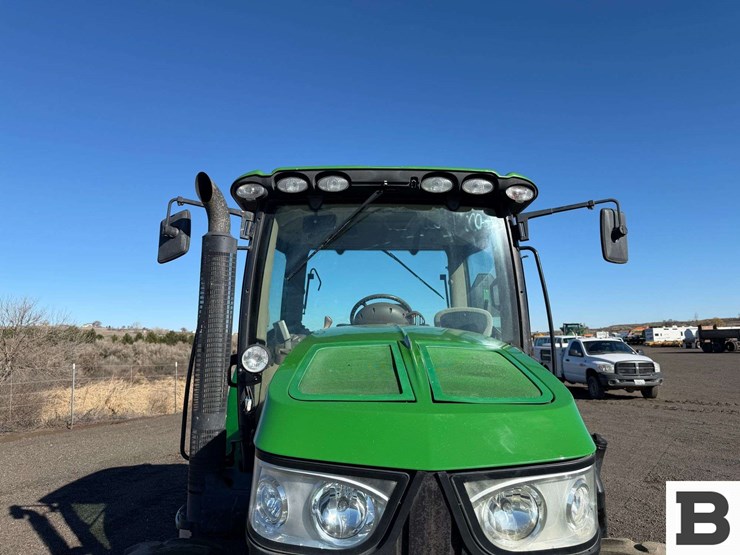2013-john-deere-6125r-image-12