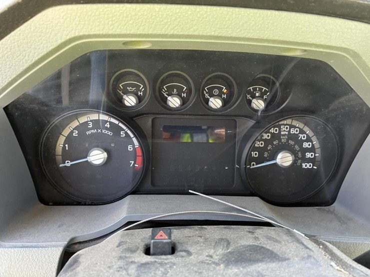 2013-ford-f250-sd-image-14