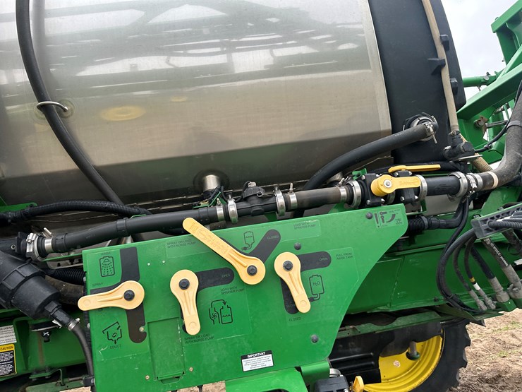 2021-john-deere-r4038-image-37