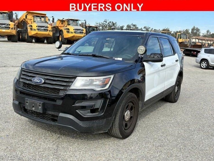 2018-ford-explorer-image-1