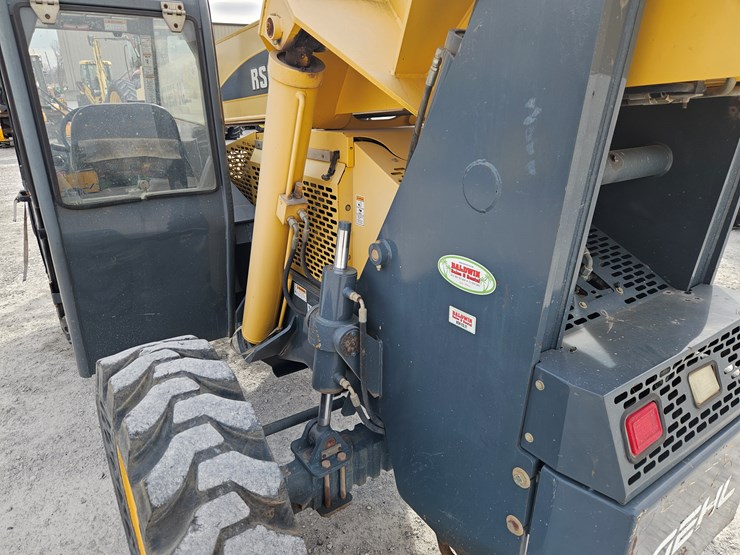 2015-gehl-rs6-42-image-13