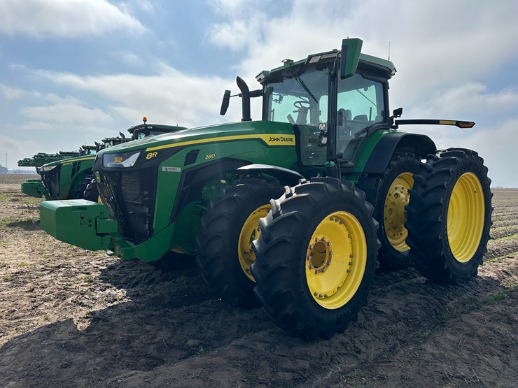 2022-john-deere-8r-280-image-1