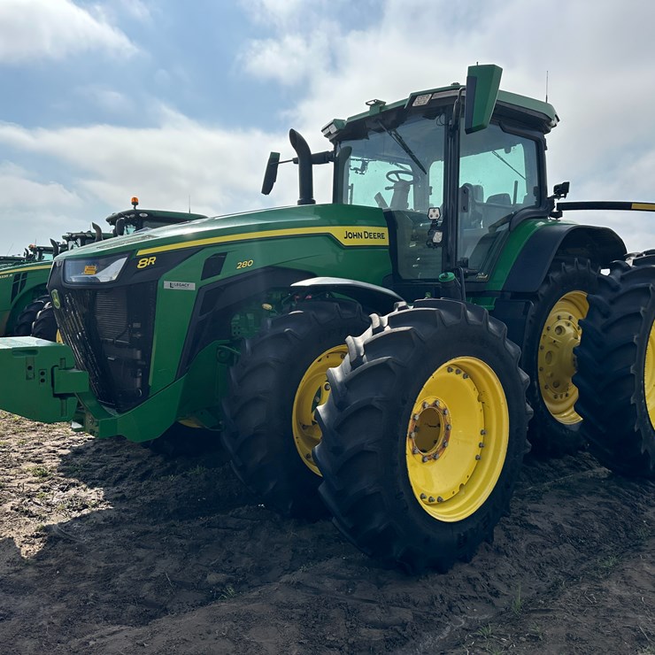 2022 JOHN DEERE 8R 280