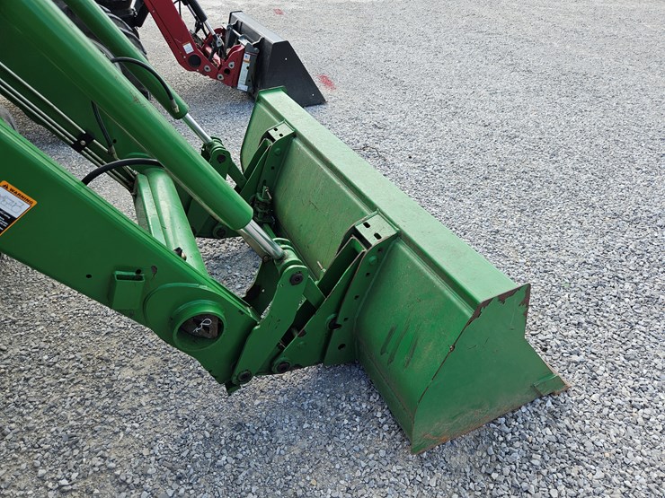 2006-john-deere-7520-image-23