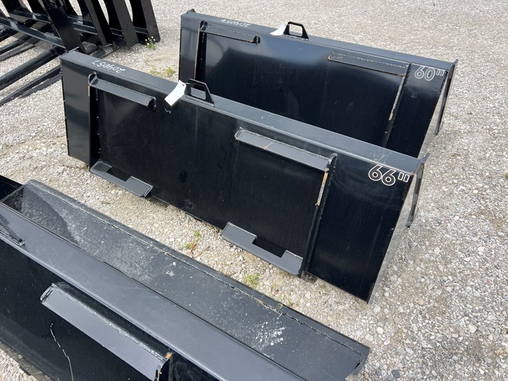 #204057-•-prostar-66in-ss-bucket-image-2