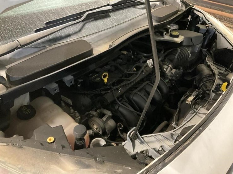 2015-ford-transit-connect-image-13