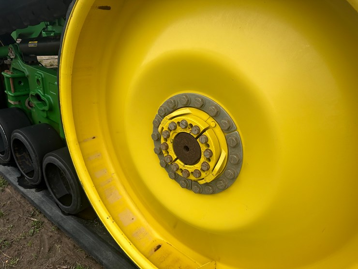 2021-john-deere-8rt-340-image-5