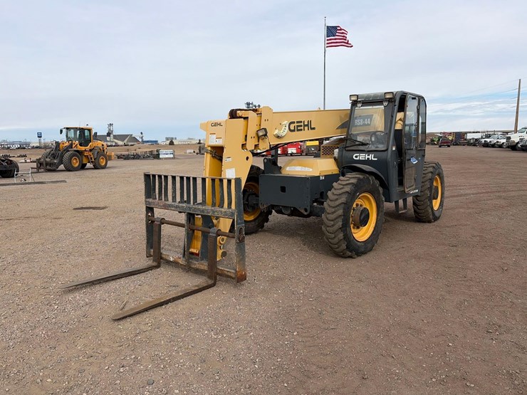 gehl-rs8-44-image-1