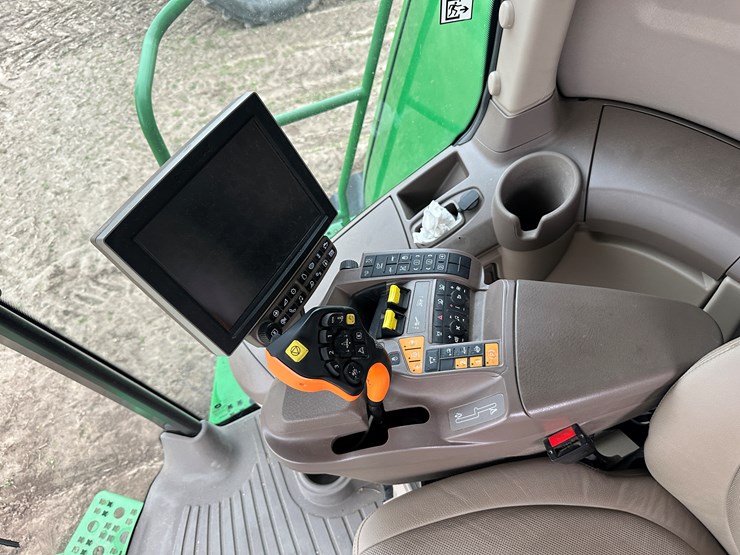 2020-john-deere-s780-image-125