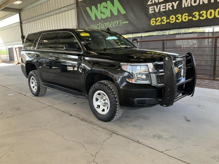 2020-chevrolet-tahoe-image-2