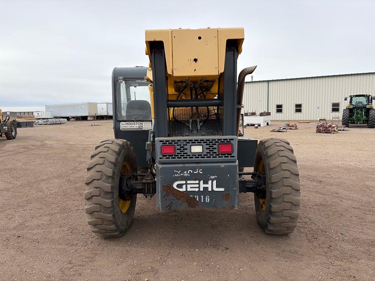 2016-gehl-rs8-44-image-6