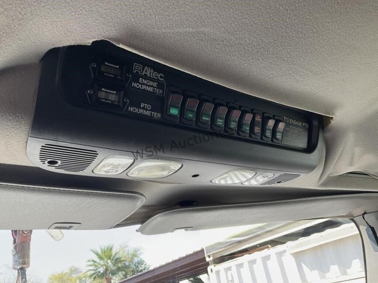 2014-altec-d3050b-image-36