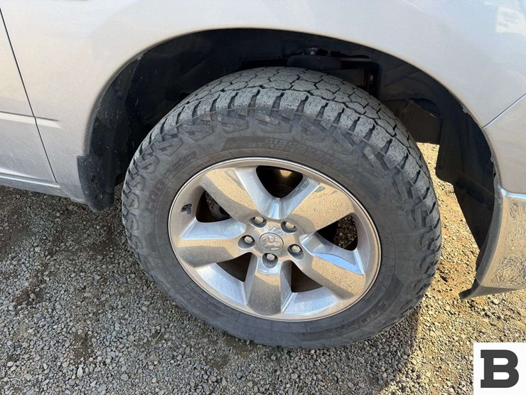 2019-dodge-1500-image-26