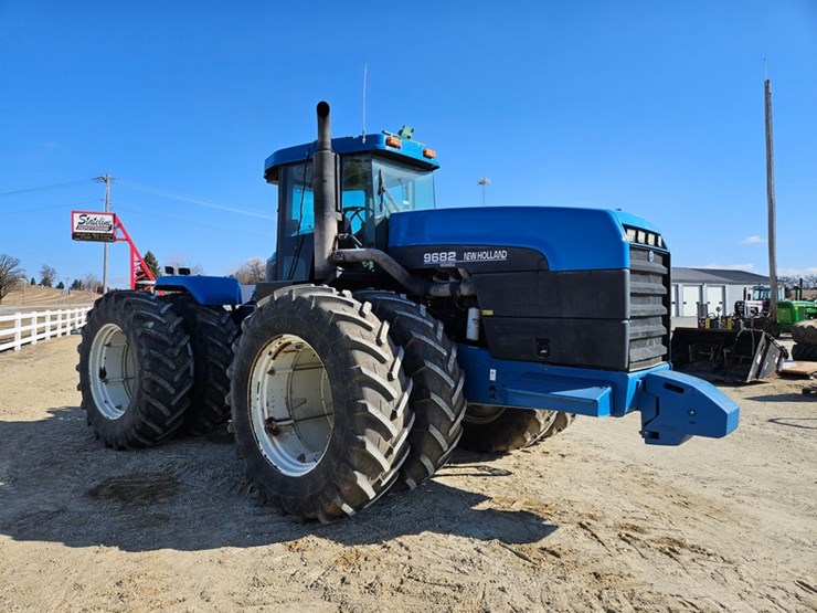 new-holland-9682-image-7