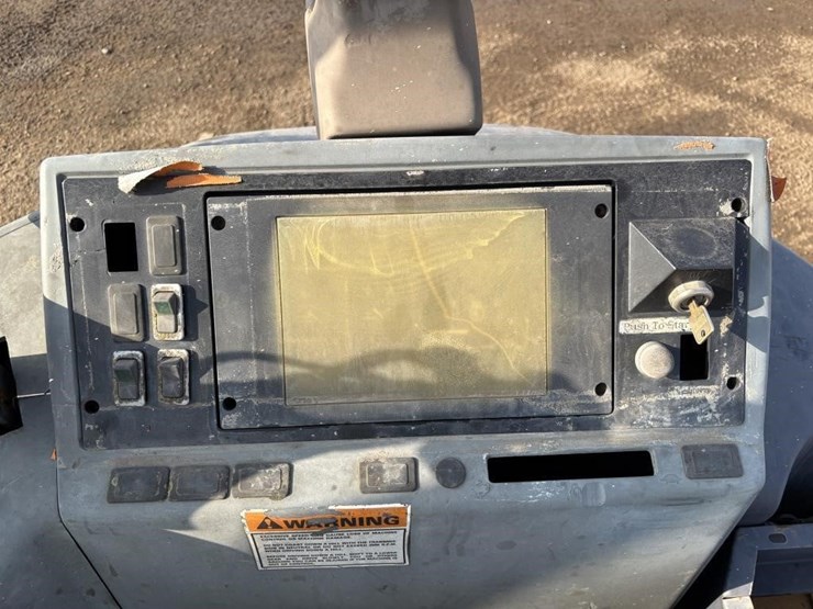 case-570l-xt-image-36